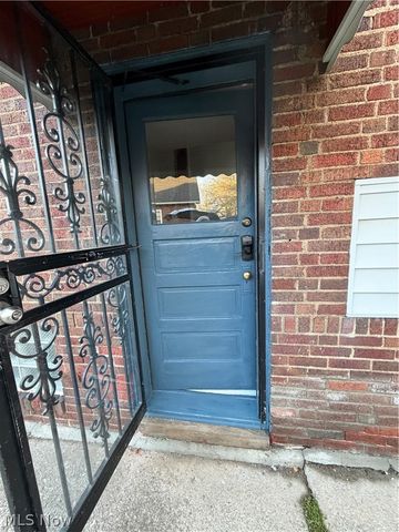 895 Rondel Road, Cleveland, OH 44110