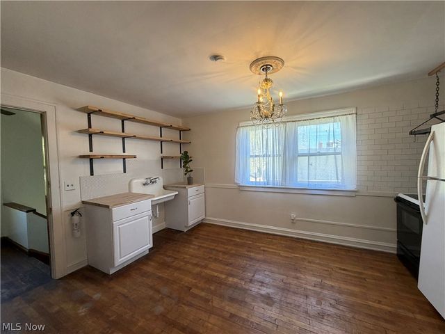 895 Rondel Road, Cleveland, OH 44110