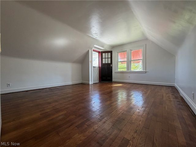 895 Rondel Road, Cleveland, OH 44110