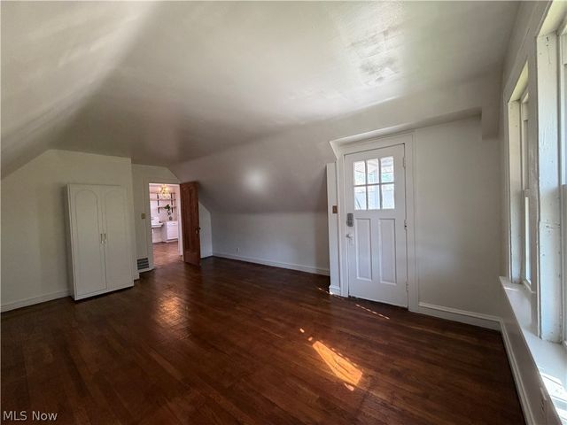 895 Rondel Road, Cleveland, OH 44110