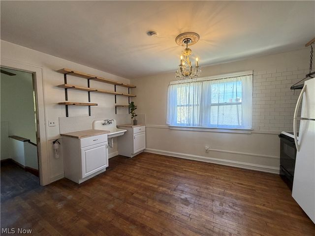 895 Rondel Road, Cleveland, OH 44110