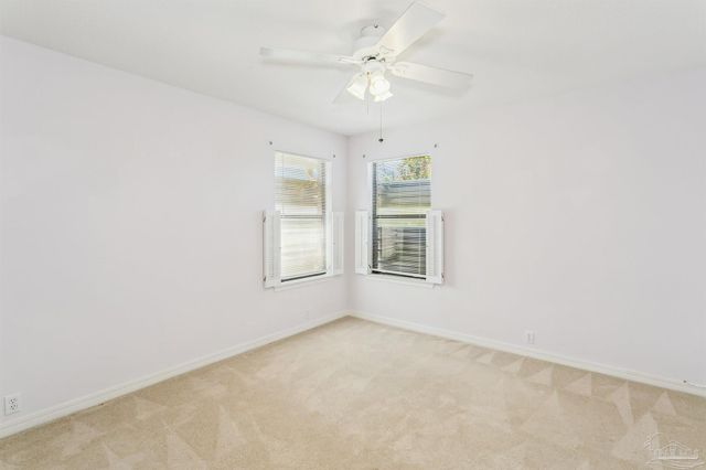 5519 Navaho Dr, Pensacola, FL 32507