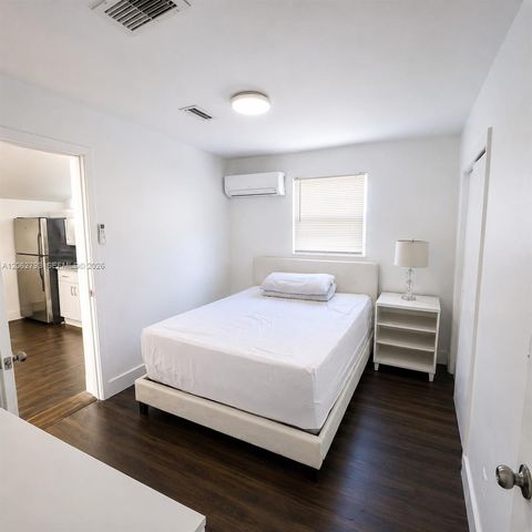 2330 NW 196th St A, Miami Gardens, FL 33056