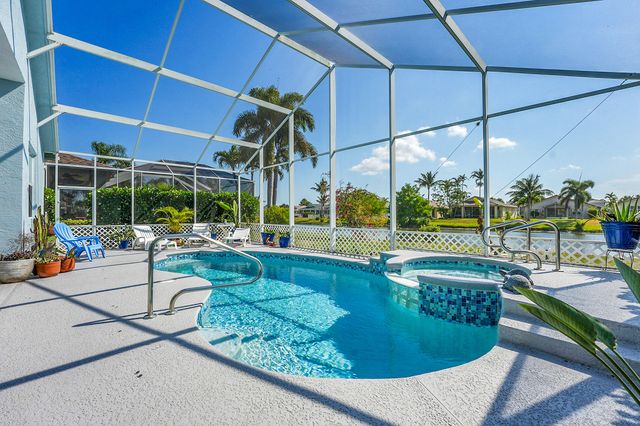 515 SW Indian Key Drive, Port St. Lucie, Port St Lucie, FL 34986