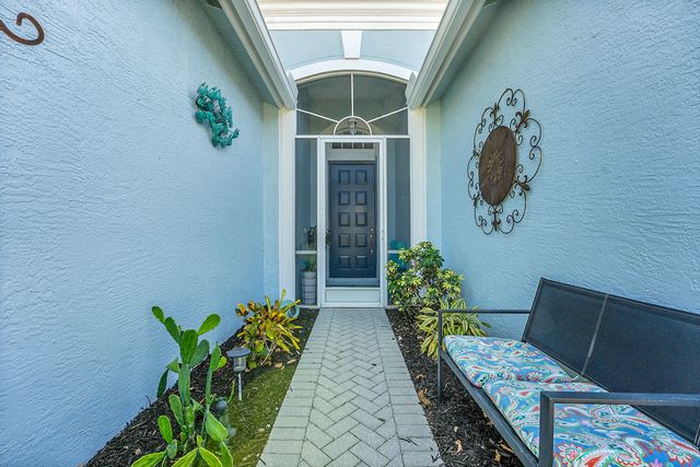515 SW Indian Key Drive, Port St. Lucie, Port St Lucie, FL 34986