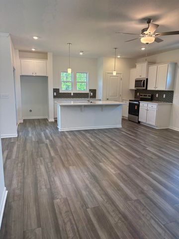 5091 Sunnycreek Drive, Boiling Springs, SC 29316