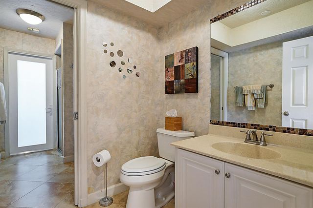 10356 SEAGRAPE Way, Palm Beach Gardens, FL 33418