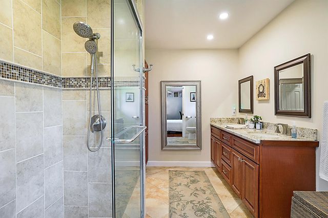 10356 SEAGRAPE Way, Palm Beach Gardens, FL 33418