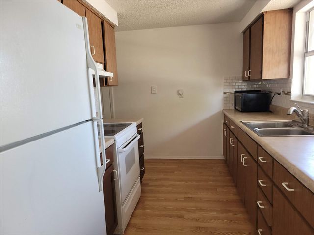 6430 LOMAND AVENUE, New Port Richey, FL 34653