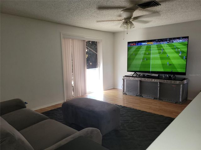 6430 LOMAND AVENUE, New Port Richey, FL 34653