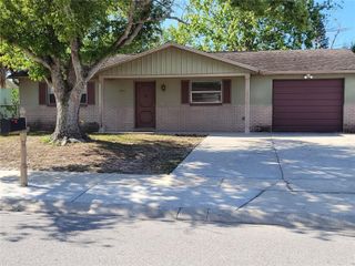 6430 LOMAND AVENUE, New Port Richey, FL 34653