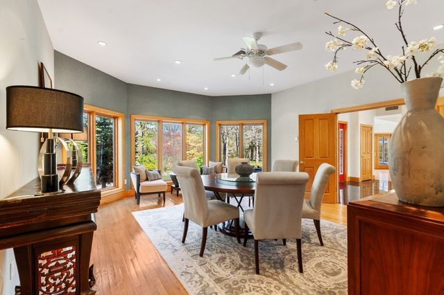 16 Solomon Pierce Rd, Lexington, MA 02420