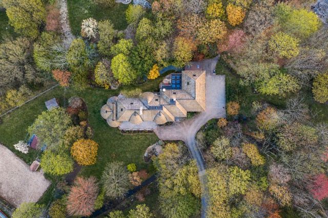 16 Solomon Pierce Rd, Lexington, MA 02420