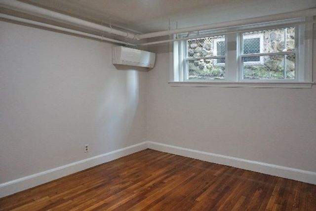 95 Adams St 16, Waltham, MA 02453