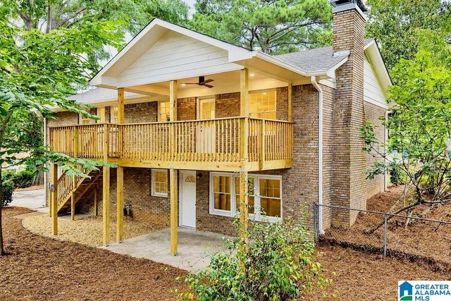 2065 WOODMEADOW CIRCLE, Hoover, AL 35216