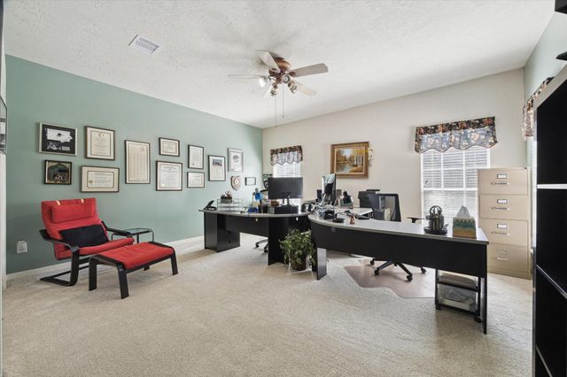 4211 Kirby Oaks Drive S, Seabrook, TX 77586