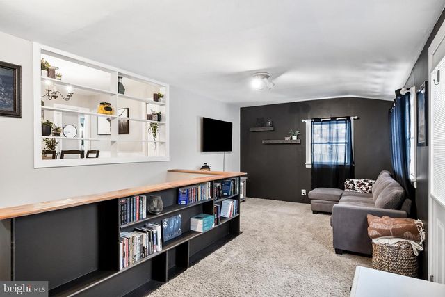 156 SHREVE ST, Mount Holly, NJ 08060