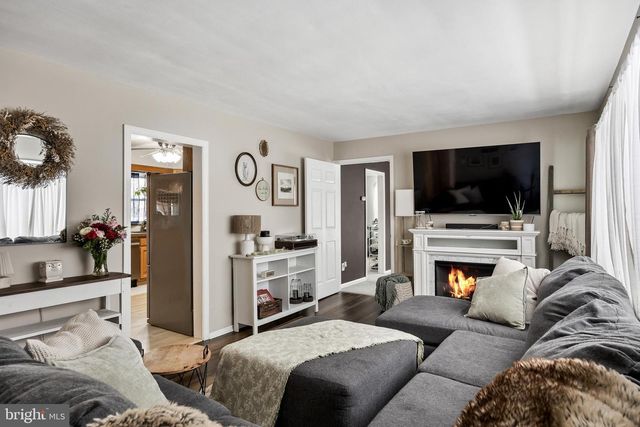 156 SHREVE ST, Mount Holly, NJ 08060