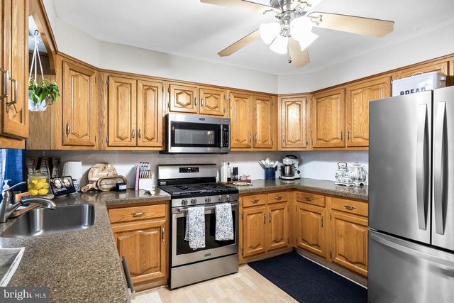 156 SHREVE ST, Mount Holly, NJ 08060