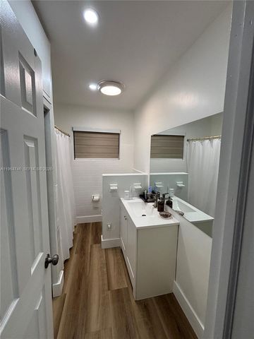 225 Pocatella St, Miami Springs, FL 33166