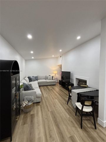 225 Pocatella St, Miami Springs, FL 33166