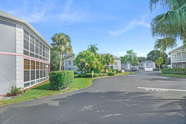 3254 SE Aster Lane, Stuart, FL 34994