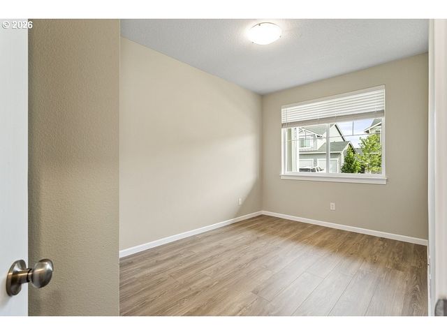 6448 Se 22ND St, Gresham, OR 97080