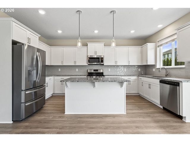 6448 Se 22ND St, Gresham, OR 97080