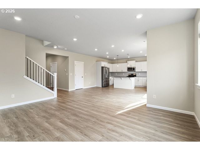 6448 Se 22ND St, Gresham, OR 97080