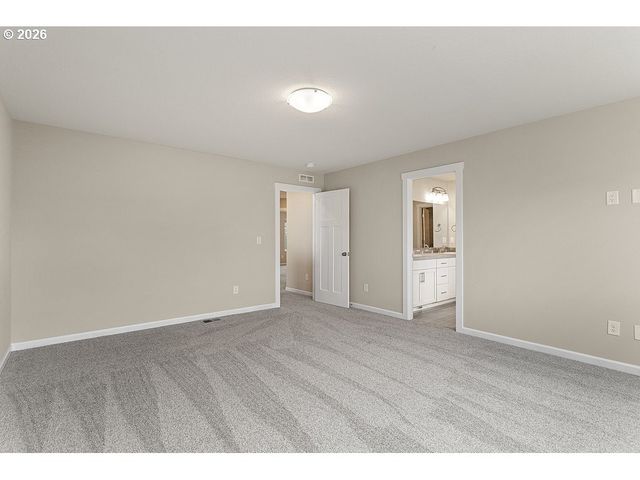 6448 Se 22ND St, Gresham, OR 97080