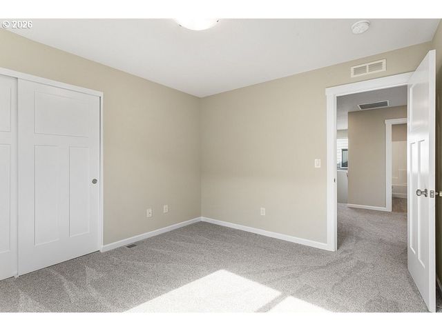 6448 Se 22ND St, Gresham, OR 97080