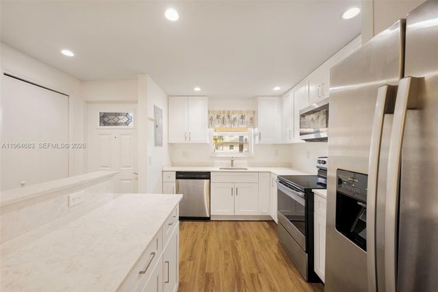 750 SE 6th Avenue 223, Deerfield Beach, FL 33441
