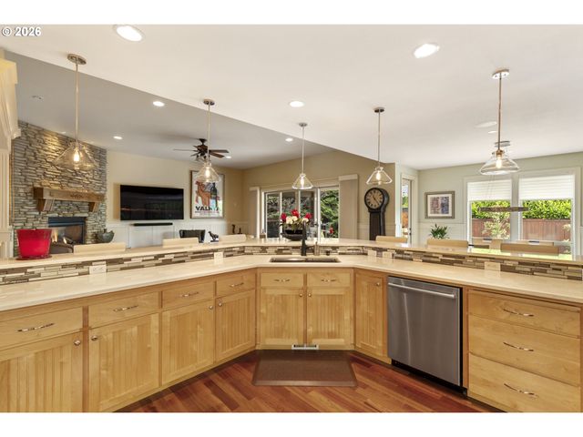 12505 Nw 48TH Ct, Vancouver, WA 98685