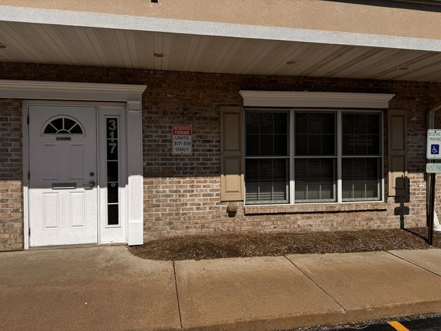 317 W Maple Street 317, New Lenox, IL 60451