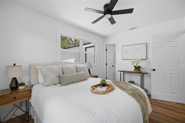 2102 E HOWELL STREET, Tampa, FL 33610