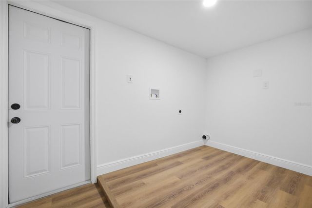 2102 E HOWELL STREET, Tampa, FL 33610