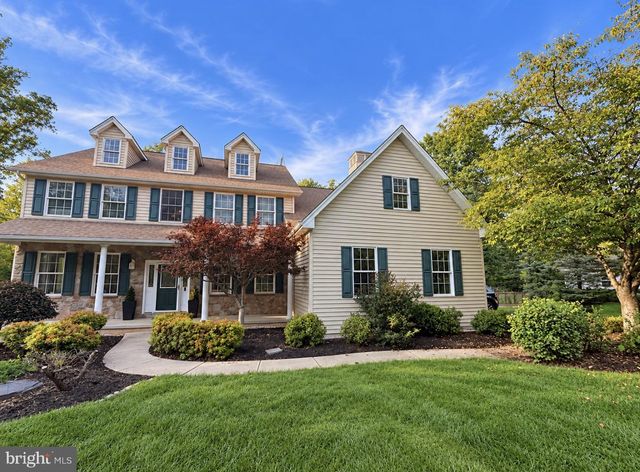 7915 RICHLANDTOWN RD, Quakertown, PA 18951