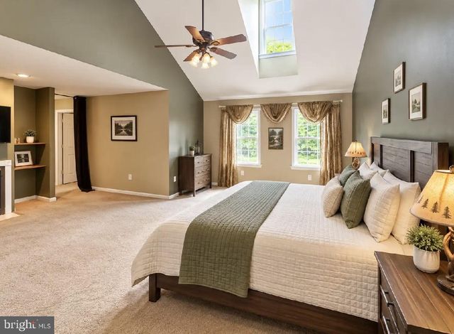 7915 RICHLANDTOWN RD, Quakertown, PA 18951