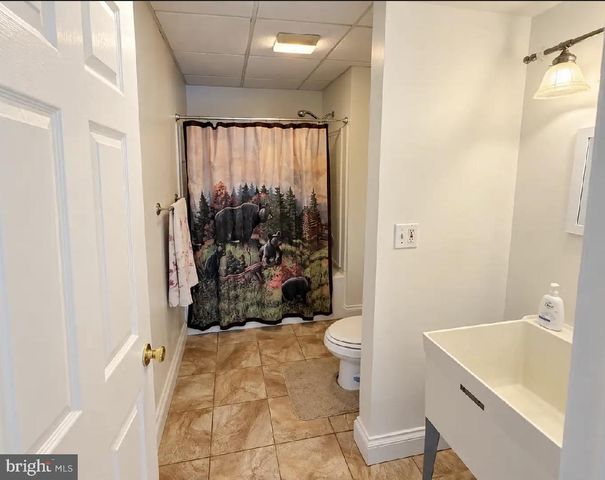 7915 RICHLANDTOWN RD, Quakertown, PA 18951