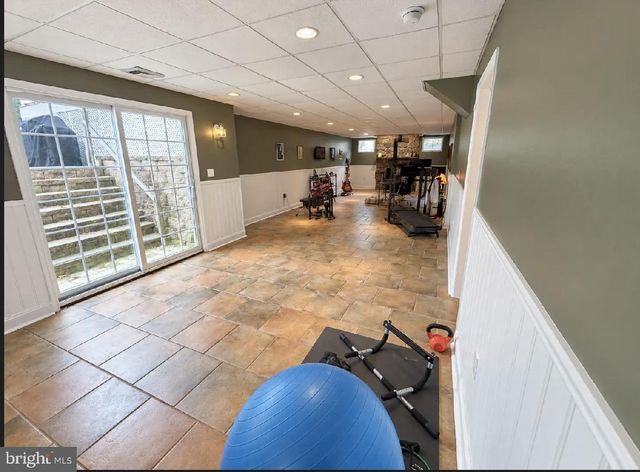 7915 RICHLANDTOWN RD, Quakertown, PA 18951