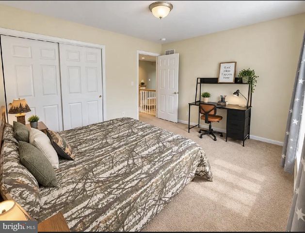 7915 RICHLANDTOWN RD, Quakertown, PA 18951