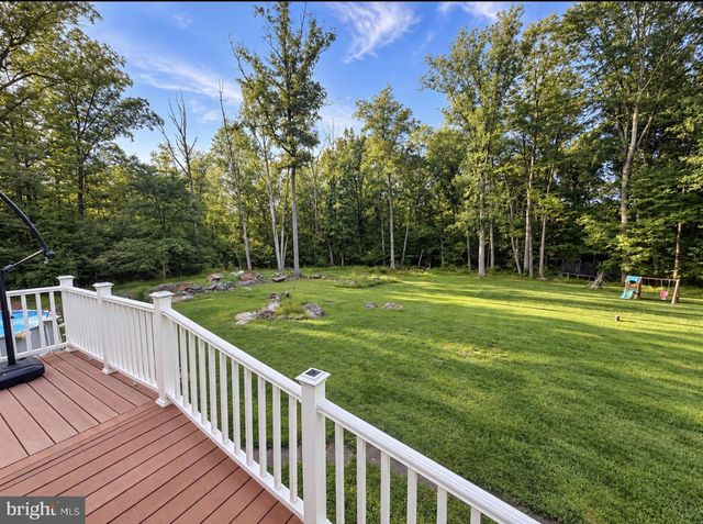 7915 RICHLANDTOWN RD, Quakertown, PA 18951