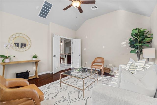 10516 Antelope RUN, Austin, TX 78748