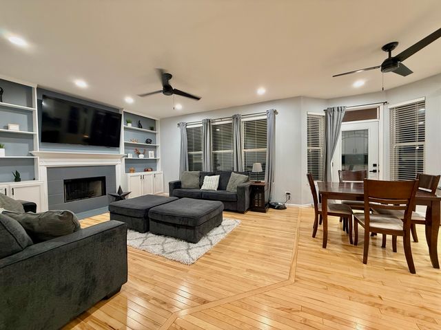 3609 Timberlake Drive, Joliet, IL 60435