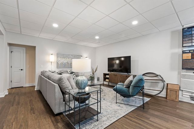 3888 Chatham Place Place, Brighton Twp, MI 48114