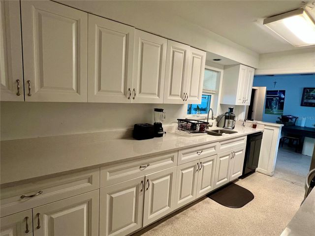 3246 EAGLE STREET, Sarasota, FL 34235