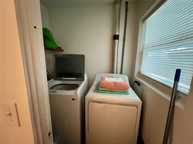 3246 EAGLE STREET, Sarasota, FL 34235