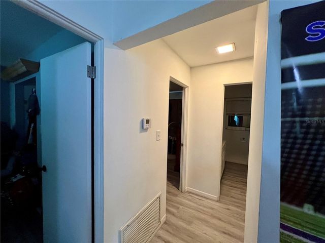 3246 EAGLE STREET, Sarasota, FL 34235