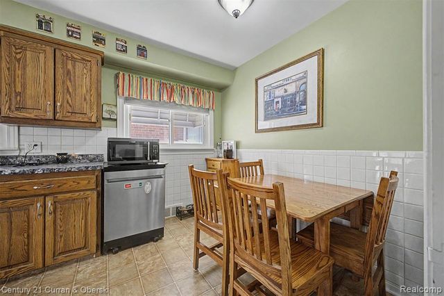 13085 Orchard Road, Southgate, MI 48195