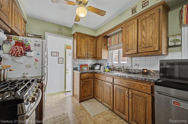 13085 Orchard Road, Southgate, MI 48195
